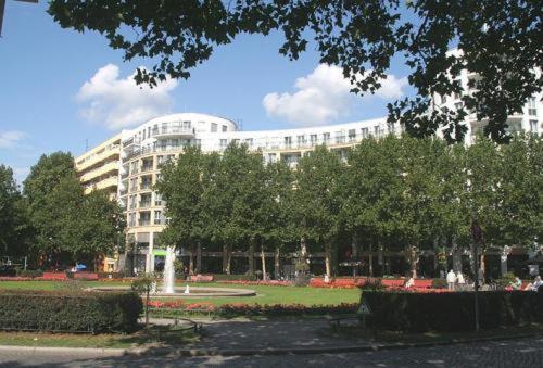 Hotel Atrium Berlin Exterior photo